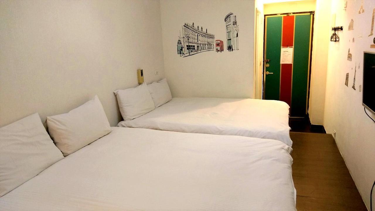 Happines Trip Inn Taichung Exterior photo